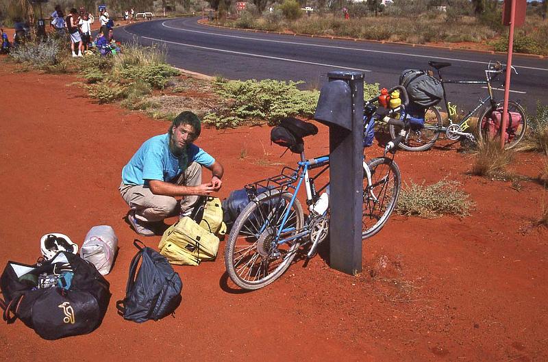 WT 0400 090-14 Australia.jpg